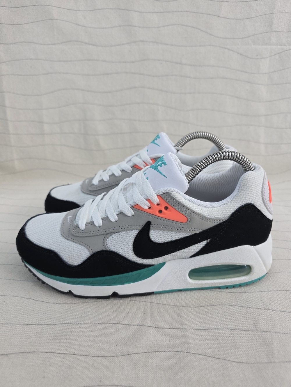 Nike Womens Air Max Correlate White Black New Green White Shoes 511417-136 Sz 7 - Picture 2 of 13